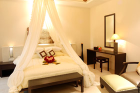 Luxury Bedroom - Aria Villas