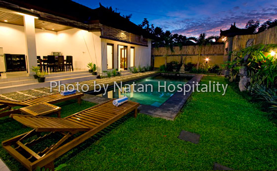 Sundeck & Pool - Villa Companion
