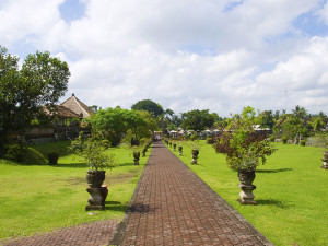 Taman Ayun Temple entrance lane